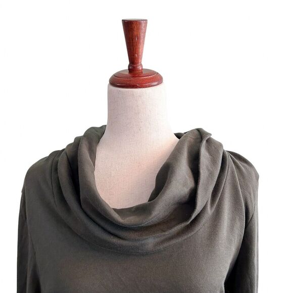 Indigenous Organic Fair Trade Fashion Size Large Olive Green Turtleneck Top - Picture 2 of 9